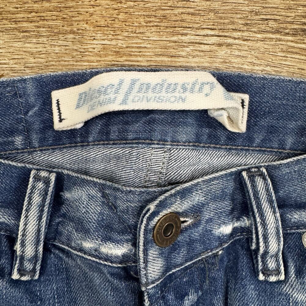 Vintage Diesel Industry Jeans Mens 36 Blue Distressed Made in Italy Button Fly - Picture 7 of 16